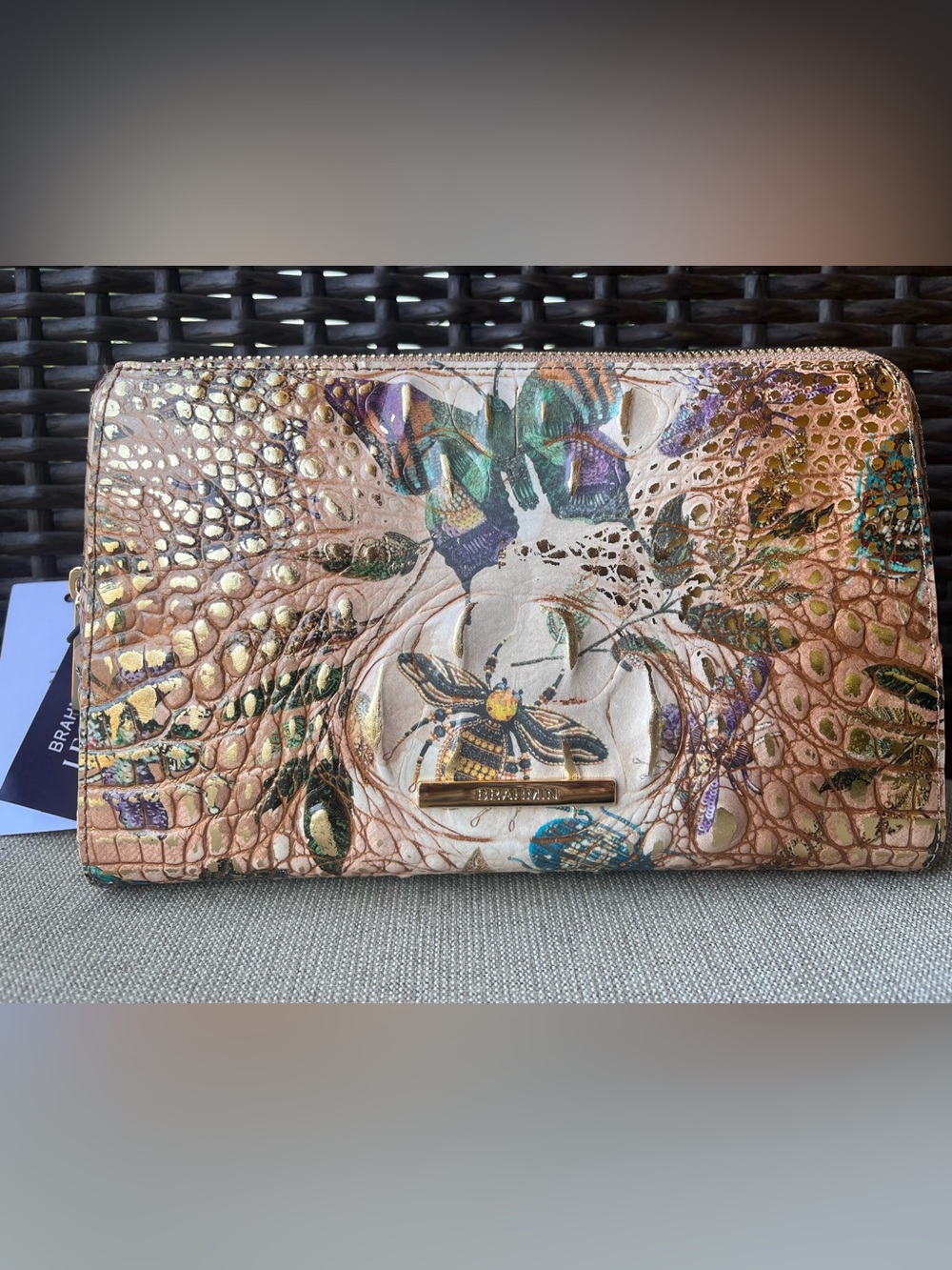 NWT Brahmin LORETTA in HILL GARDEN POUCH